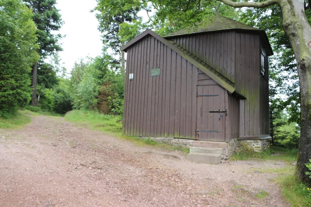 Das ehemalige Forsthaus auf dem Kickelhahn.